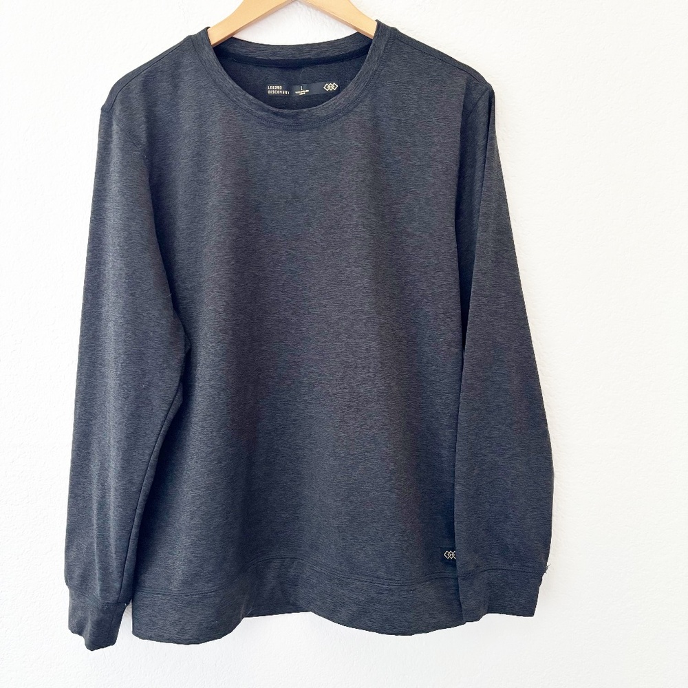 Leg3nd Discovery dark gray long sleeve athletic workout shirt Size Large Men's‎